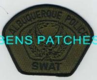 NEW MEXICO,ALBUQUERQUE POLICE SWAT SUBDUED 2